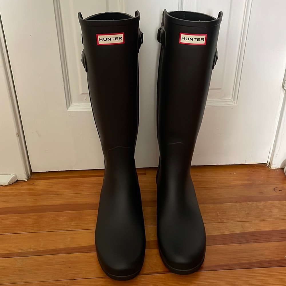 Hunter rain boots matte black